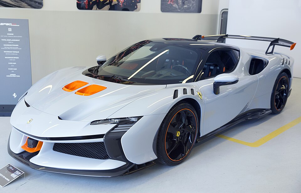 Ferrari SF90 Spider